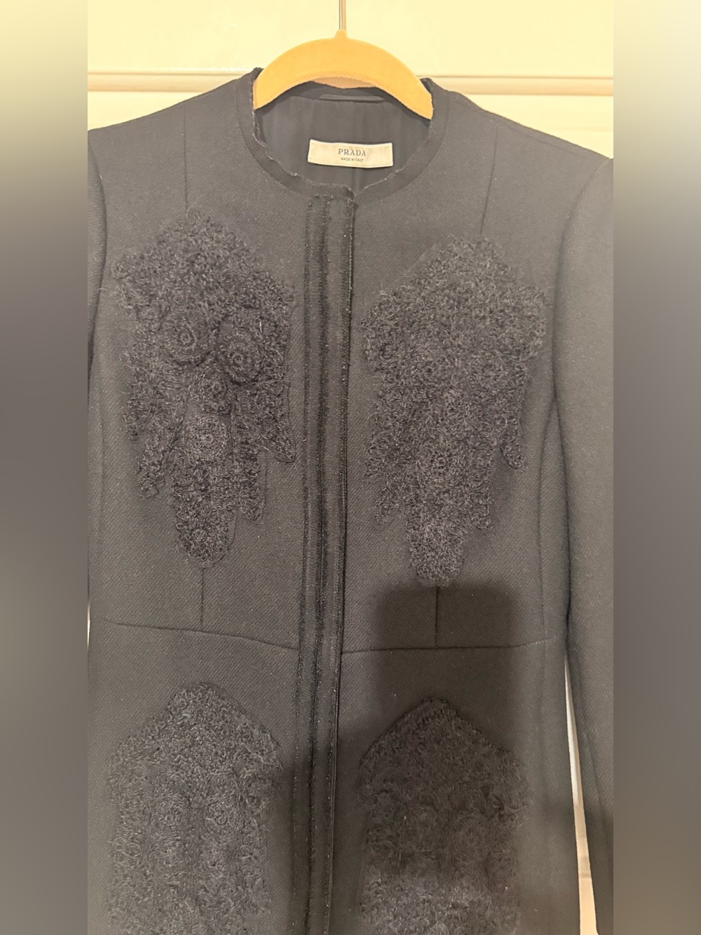 Prada Vintage F/W 2005 Black Wool Crochet Appliqué Coat IT 40 - Picture 3 of 9